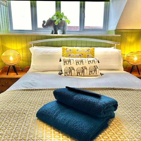 Lemur Lodge - Boutique Apartments - Short Stroll To The Beach Μπόρνμουθ Εξωτερικό φωτογραφία
