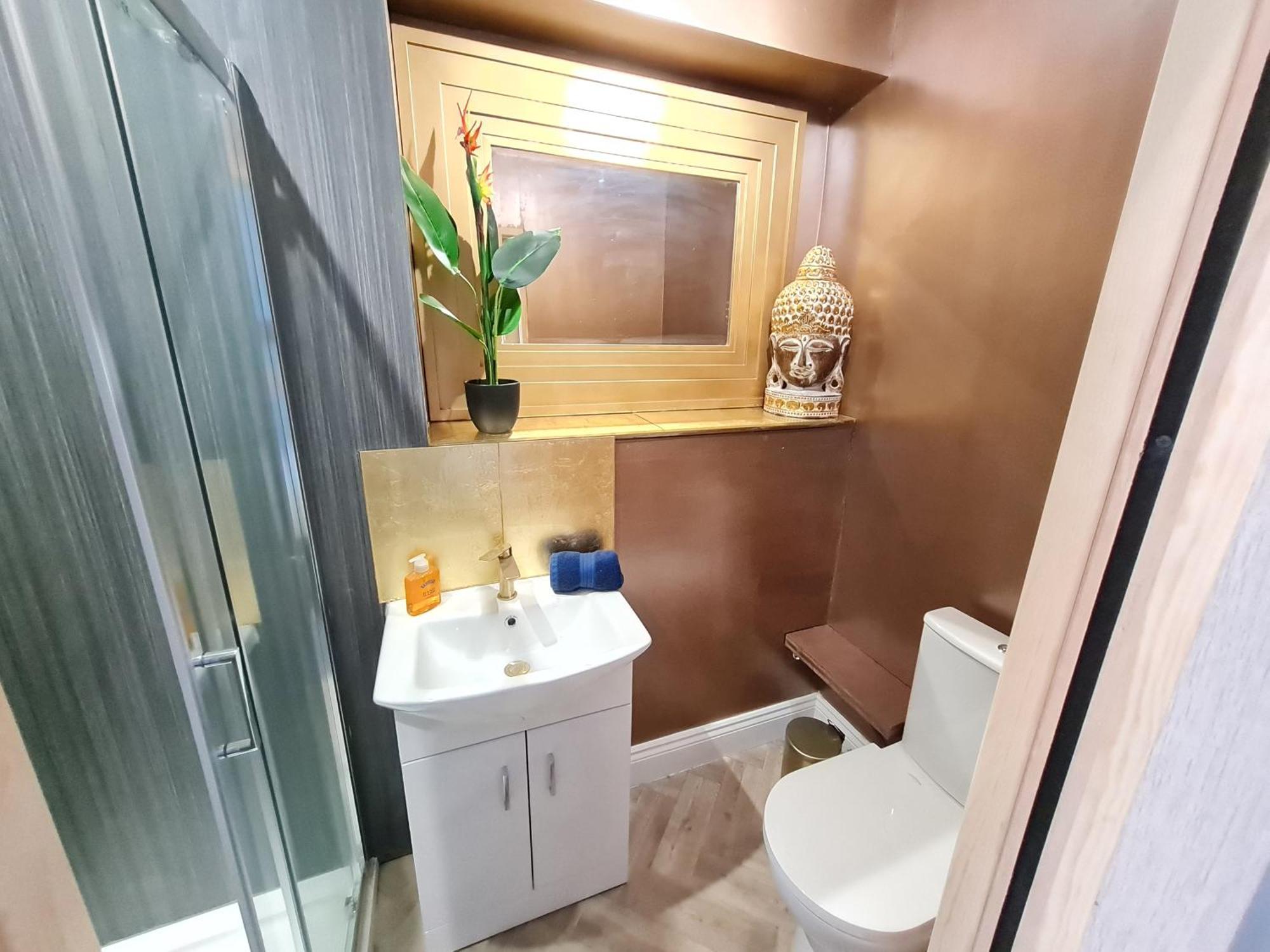 Lemur Lodge - Boutique Apartments - Short Stroll To The Beach Μπόρνμουθ Εξωτερικό φωτογραφία