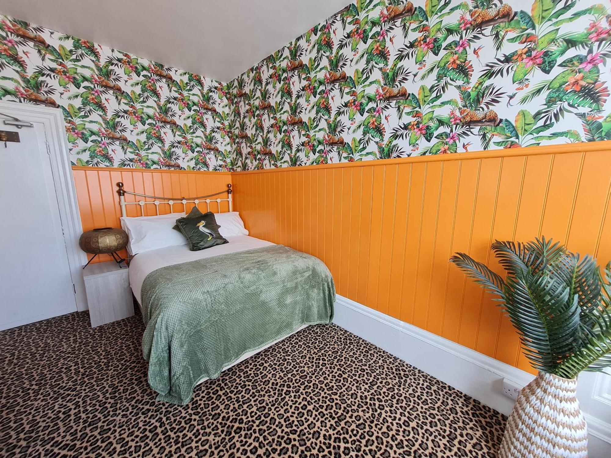 Lemur Lodge - Boutique Apartments - Short Stroll To The Beach Μπόρνμουθ Εξωτερικό φωτογραφία