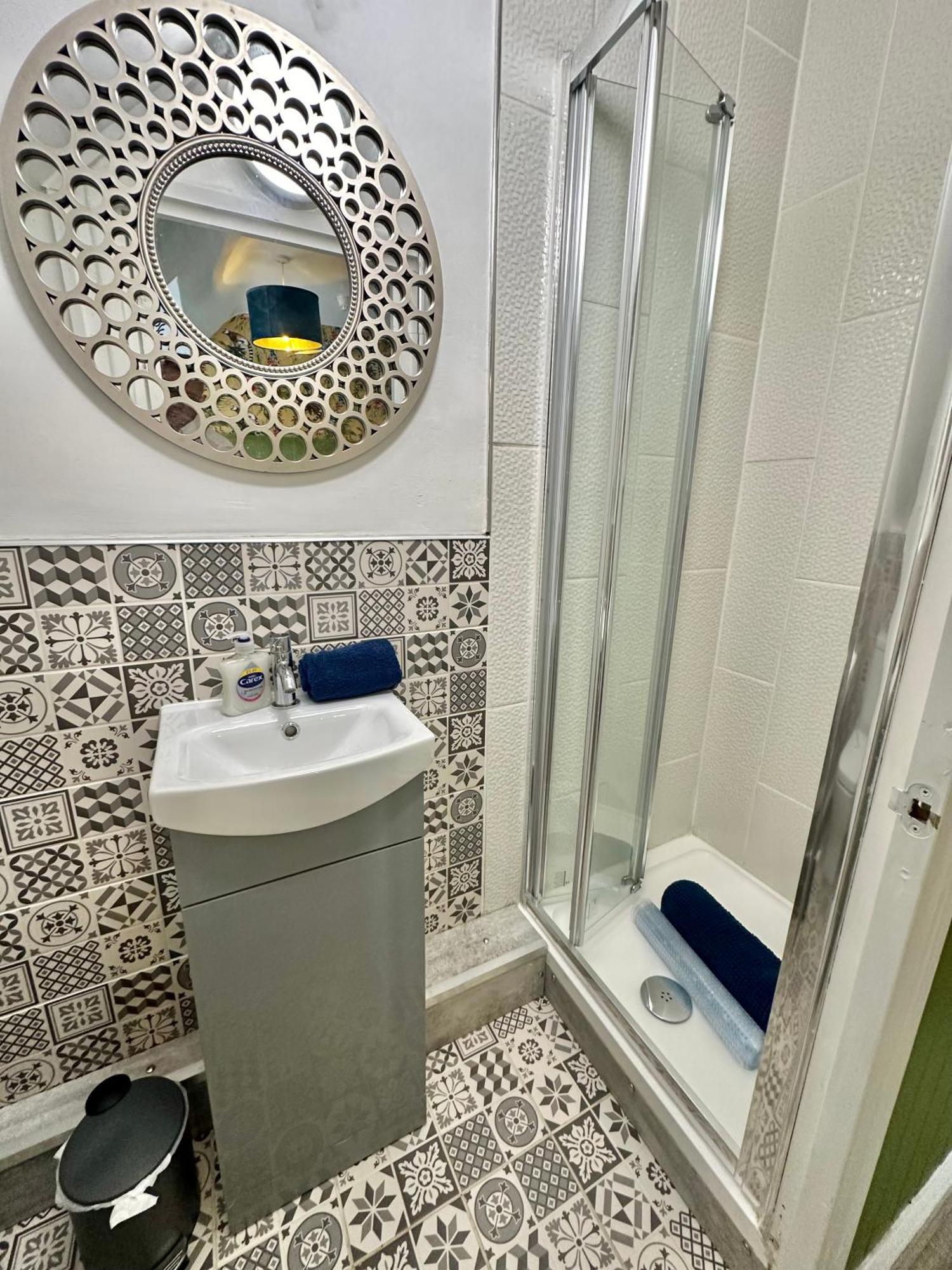 Lemur Lodge - Boutique Apartments - Short Stroll To The Beach Μπόρνμουθ Εξωτερικό φωτογραφία