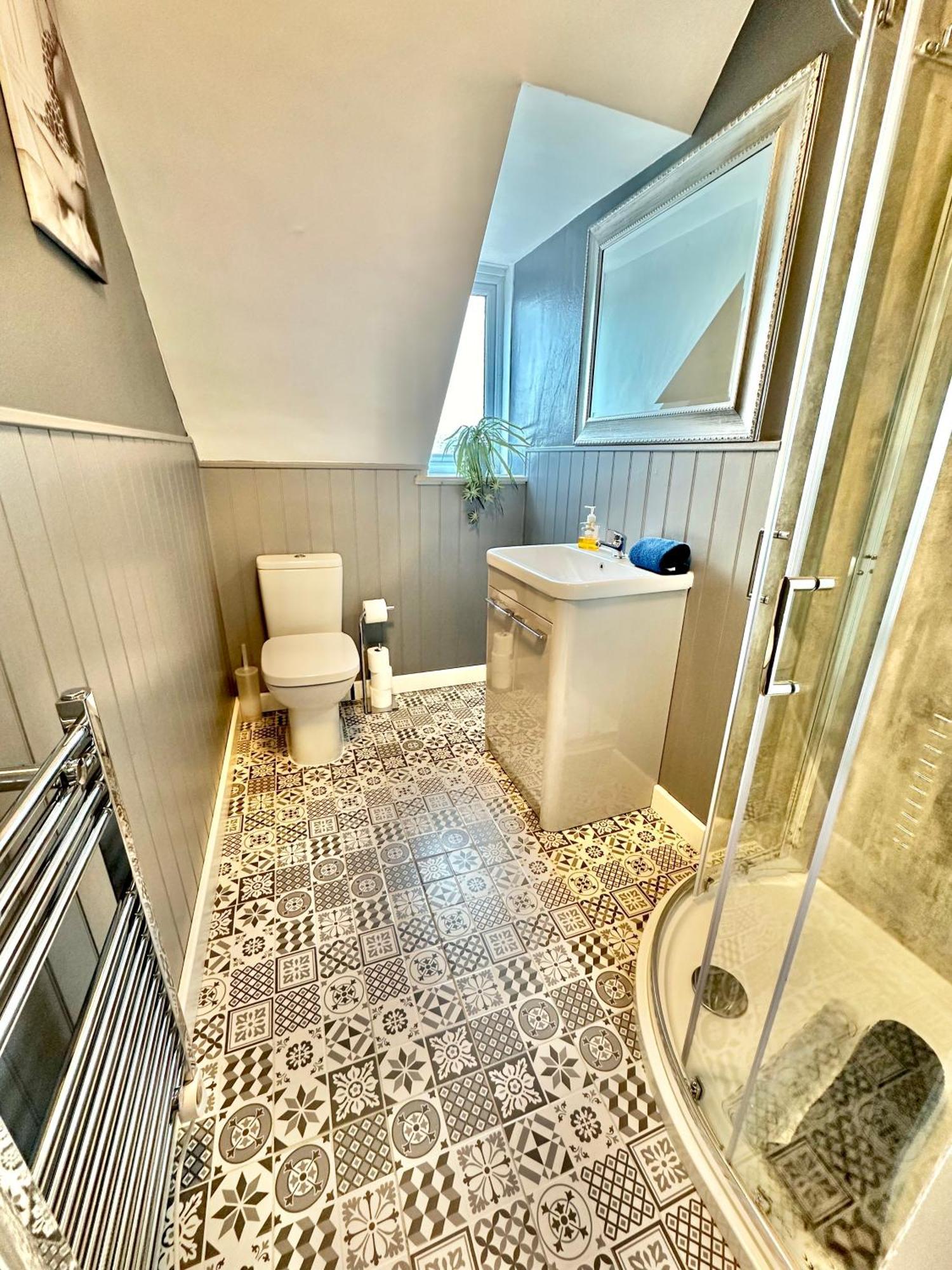Lemur Lodge - Boutique Apartments - Short Stroll To The Beach Μπόρνμουθ Εξωτερικό φωτογραφία