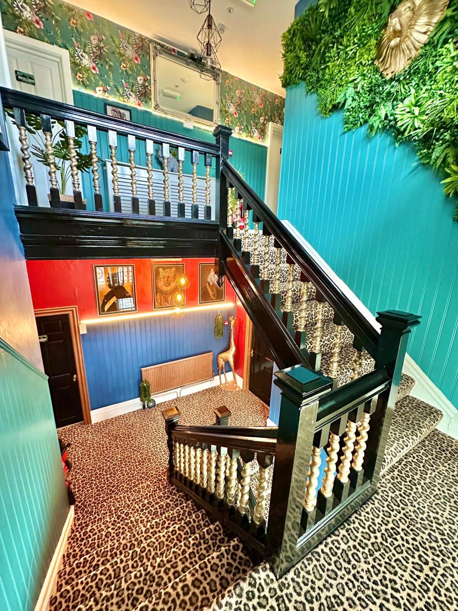 Lemur Lodge - Boutique Apartments - Short Stroll To The Beach Μπόρνμουθ Εξωτερικό φωτογραφία
