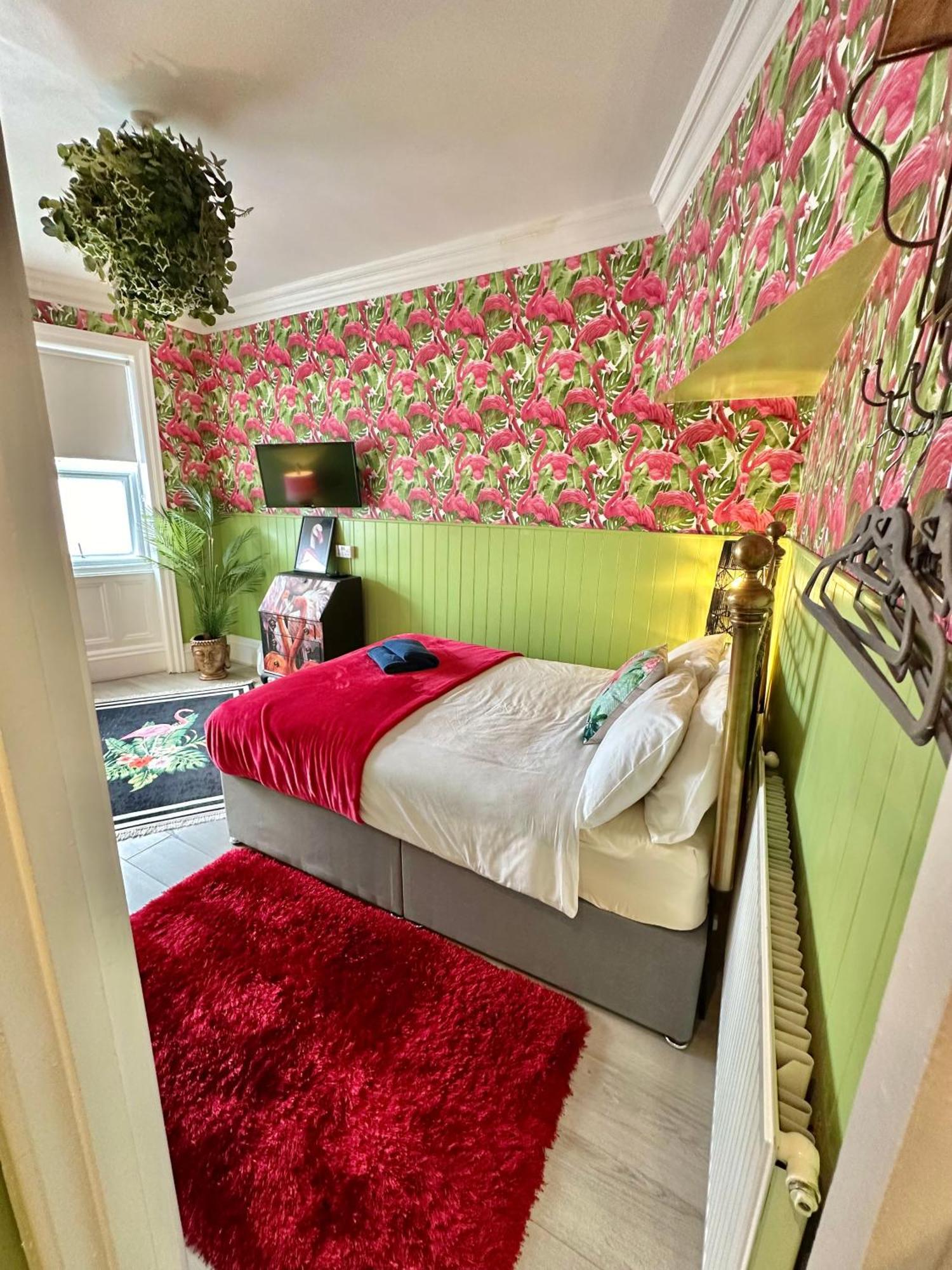 Lemur Lodge - Boutique Apartments - Short Stroll To The Beach Μπόρνμουθ Εξωτερικό φωτογραφία
