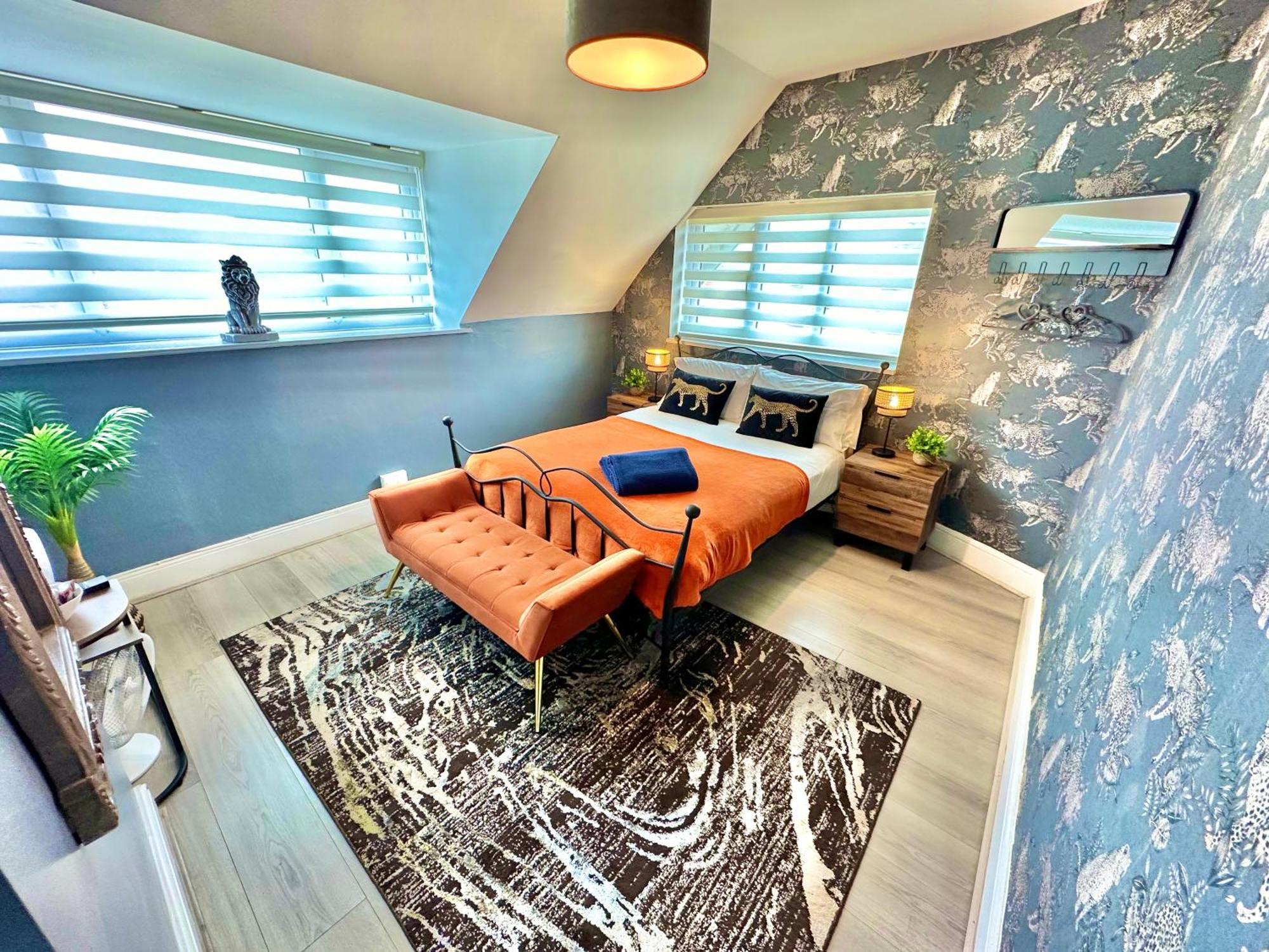 Lemur Lodge - Boutique Apartments - Short Stroll To The Beach Μπόρνμουθ Εξωτερικό φωτογραφία