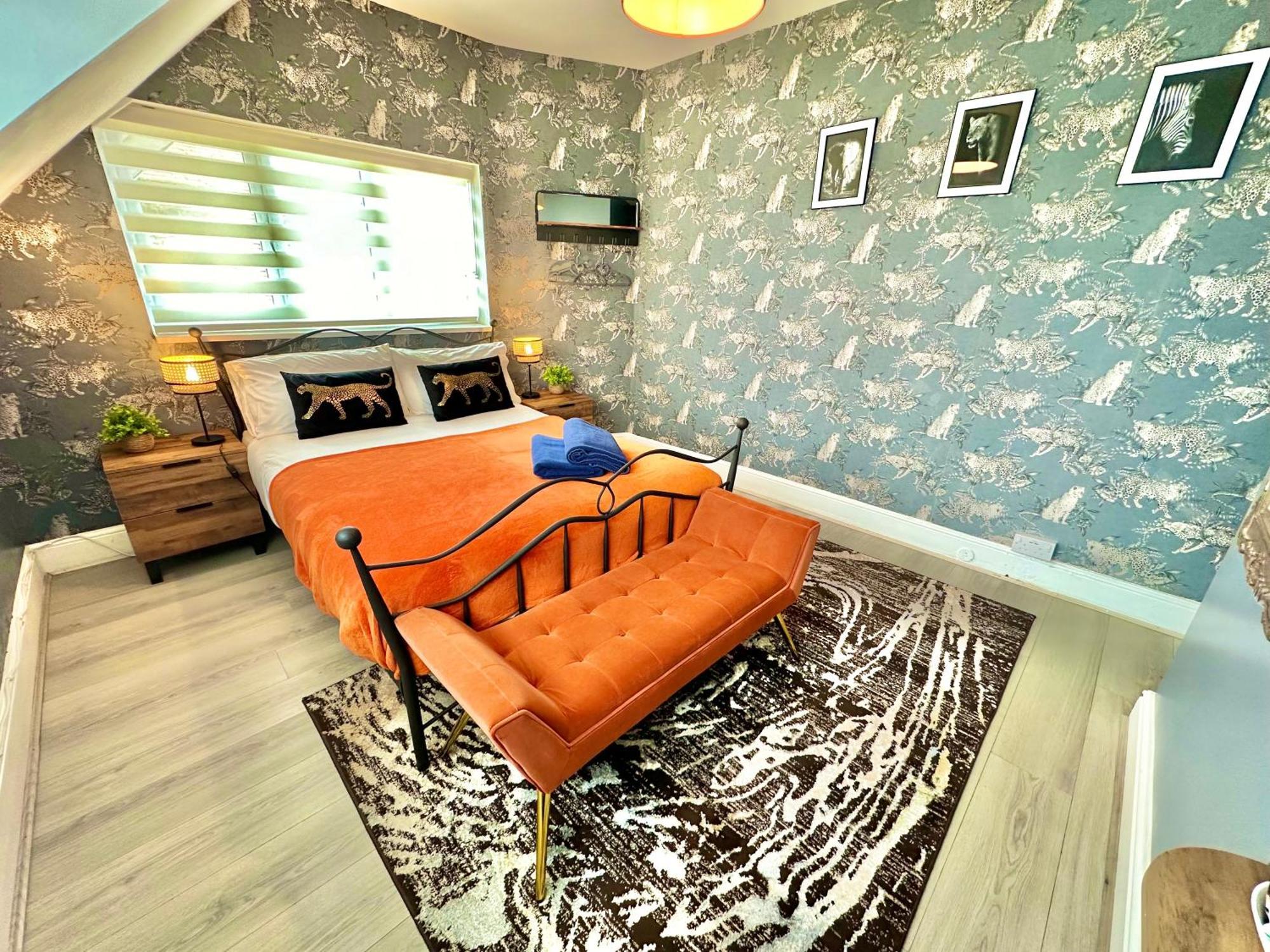 Lemur Lodge - Boutique Apartments - Short Stroll To The Beach Μπόρνμουθ Εξωτερικό φωτογραφία