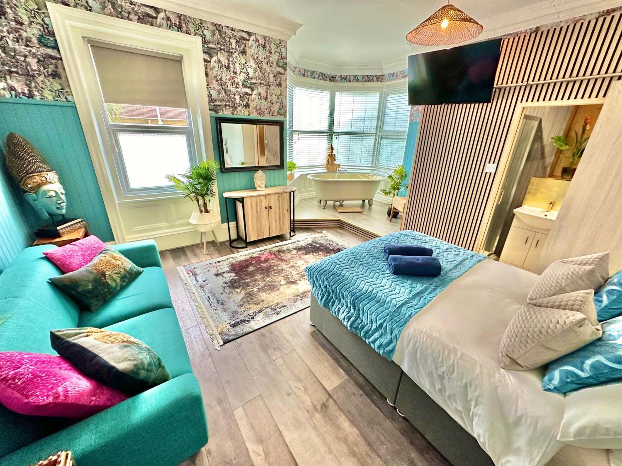 Lemur Lodge - Boutique Apartments - Short Stroll To The Beach Μπόρνμουθ Εξωτερικό φωτογραφία